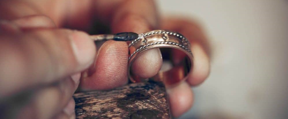 كيف تبدأ مشروع صناعة المجوهرات؟.. 5 خطوات سهلة