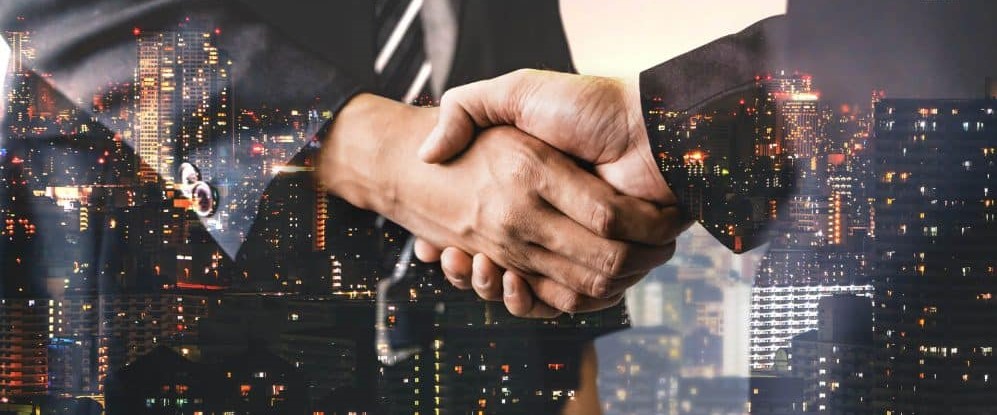 الشركة القابضة.. مزايا وأهداف