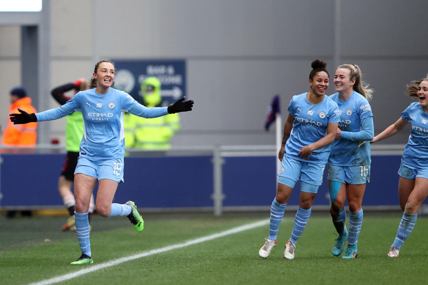 مانشستر سيتي يخطط لطفرة في كرة القدم النسائية