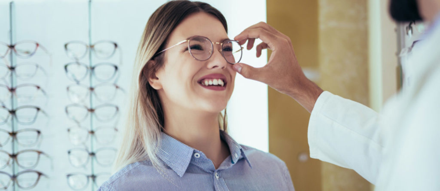 أبرز محلات النظارات في أم القيوين