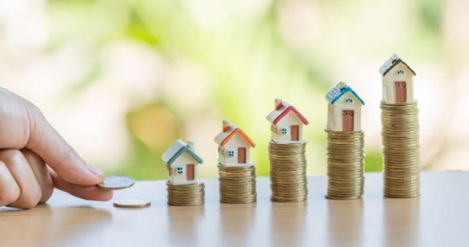 شراء عقار قديم وإعادة بيعه: المزايا والتحديات